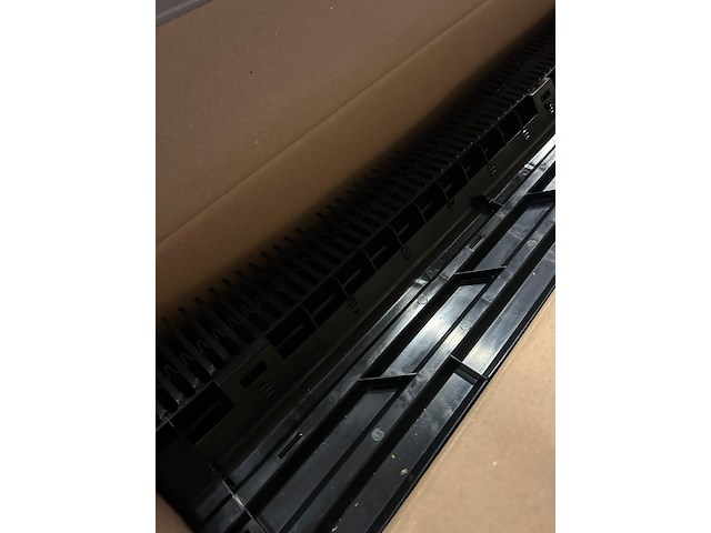 4x doos dakvoetprofiel 135mm monier - afbeelding 3 van  4