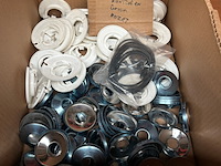 4x doos met installatiemateriaal met o.a. metalen pijpbeugels - afbeelding 5 van  9