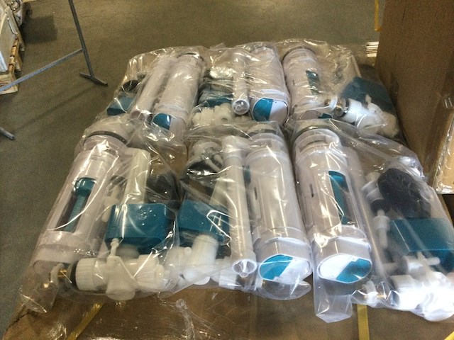 4x dozen installatie materiaal spoelbak voor toilet - afbeelding 1 van  2