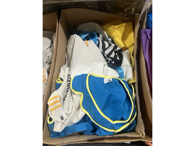 4x dozen verkleedkleren - afbeelding 4 van  7