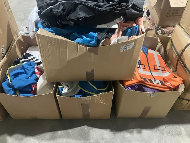 4x dozen verkleedkleren - afbeelding 7 van  7