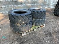 4x dunlop stabilia 12.0 r18 band, wiel en velg - afbeelding 1 van  12