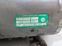 4x dynamo met 2x startmotor - afbeelding 4 van  13