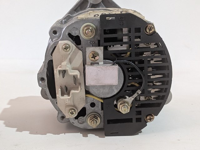 4x dynamo met 2x startmotor - afbeelding 8 van  13