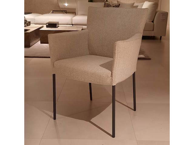 4x eetkamerstoel design on stock, amra - afbeelding 1 van  8