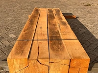 4x eiken balken fijnbezaagd, 200x200mm, lengte 250cm
