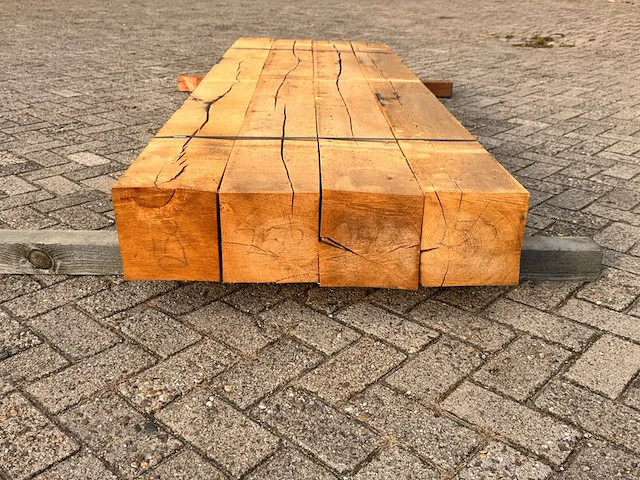 4x eiken balken fijnbezaagd, 200x200mm, lengte 250cm - afbeelding 3 van  3