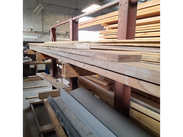 4x eiken en hardhouten balken divers, lengte 360-560 cm - afbeelding 4 van  4