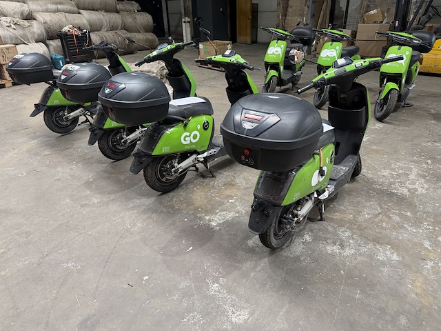 4x elektrische scooter, super soco, cux - afbeelding 8 van  16