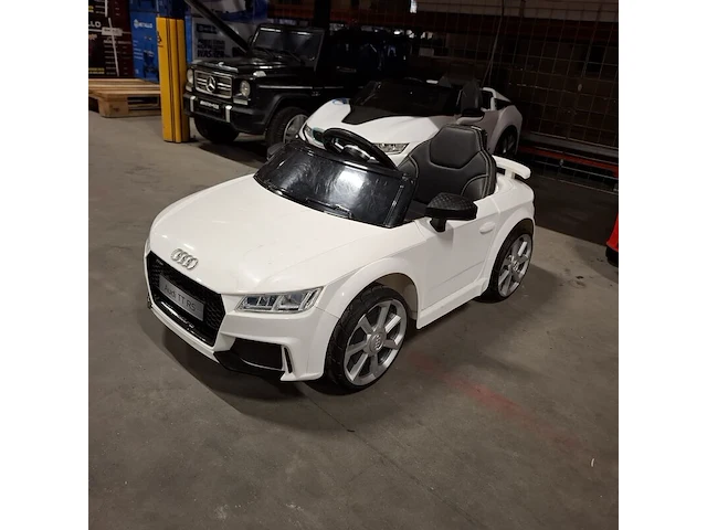 4x elektrische speelauto's voor kinderen, audi, bmw, mercedes - afbeelding 30 van  30