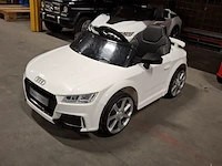 4x elektrische speelauto's voor kinderen, audi, bmw, mercedes - afbeelding 30 van  30