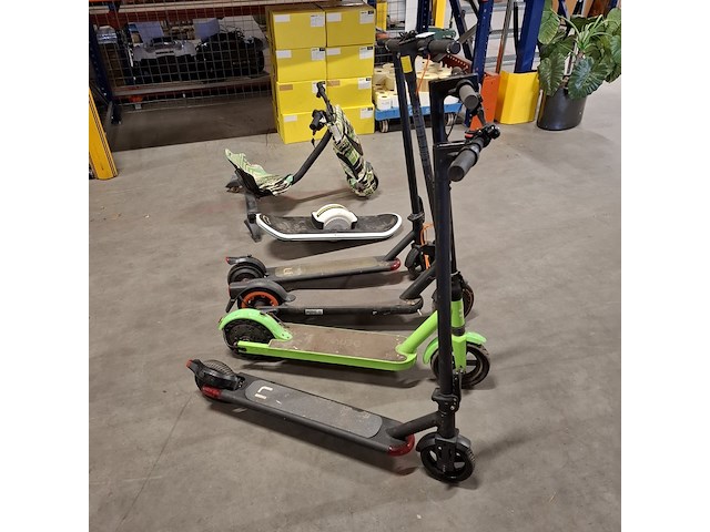 4x elektrische step en 1x hoaverboard - afbeelding 5 van  11