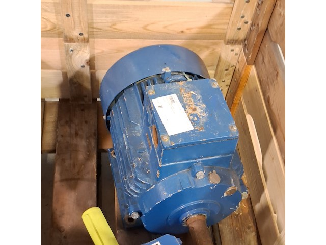 4x elektro motor, speck pompen - afbeelding 18 van  22