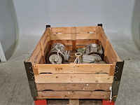 4x elektromotor - afbeelding 1 van  7