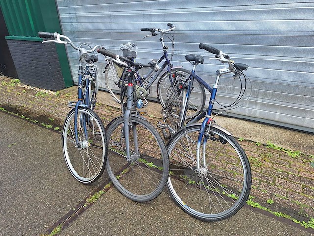 4x fietsen batavus koga cannondale gazelle dames heren (4x) - afbeelding 1 van  9