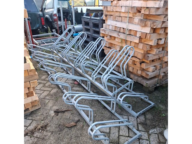 4x fietsenrek - afbeelding 2 van  3