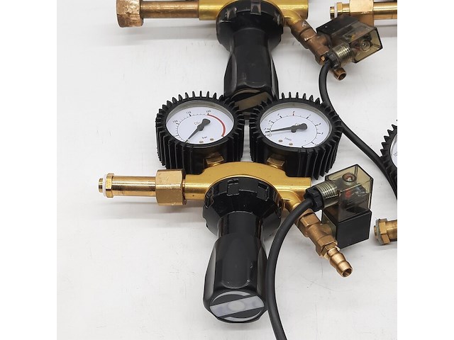 4x gasdrukregelaar - afbeelding 10 van  13