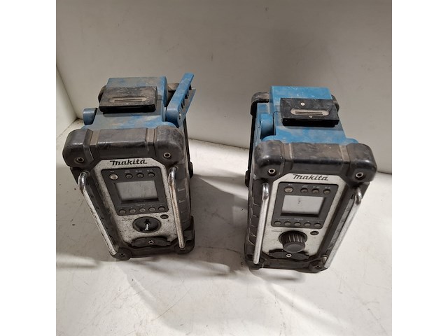 4x gereedschap en 2x bouwradio, o.a. makita - afbeelding 13 van  19