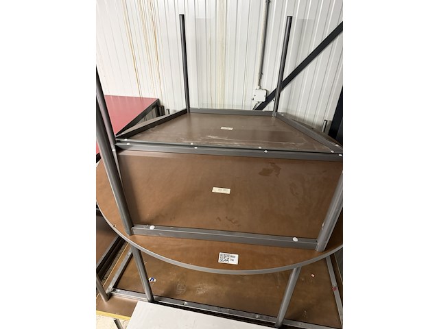 4x halfronde tafels, vepa, rood - afbeelding 2 van  2