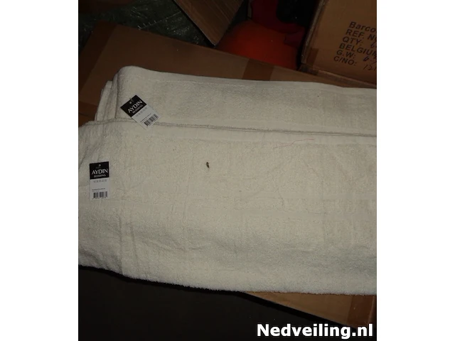 4x handdoek 50x100cm - afbeelding 2 van  3