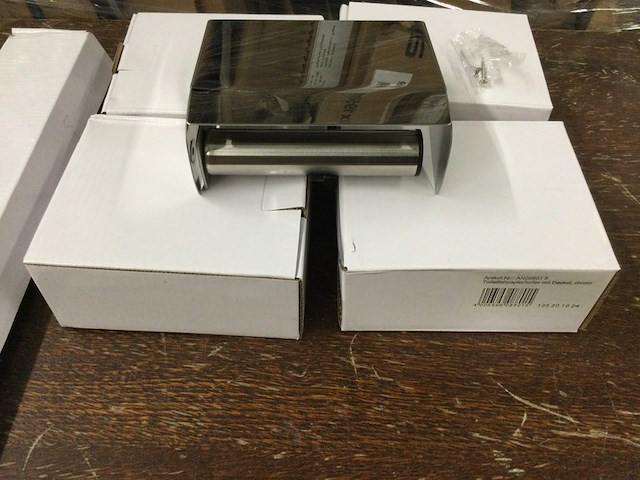 4x handdoekrek en 4x toiletrolhouder, chroom - afbeelding 4 van  4