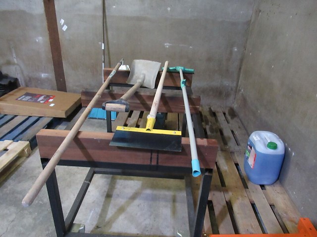 4x hand/tuingereedschappen - afbeelding 3 van  3