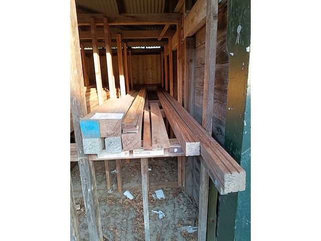 4x hardhouten palen - afbeelding 1 van  3