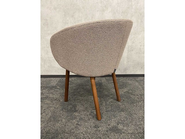 4x hay/ muuto/ zilio a&c - designmix stoel - ongebruikt - afbeelding 12 van  17