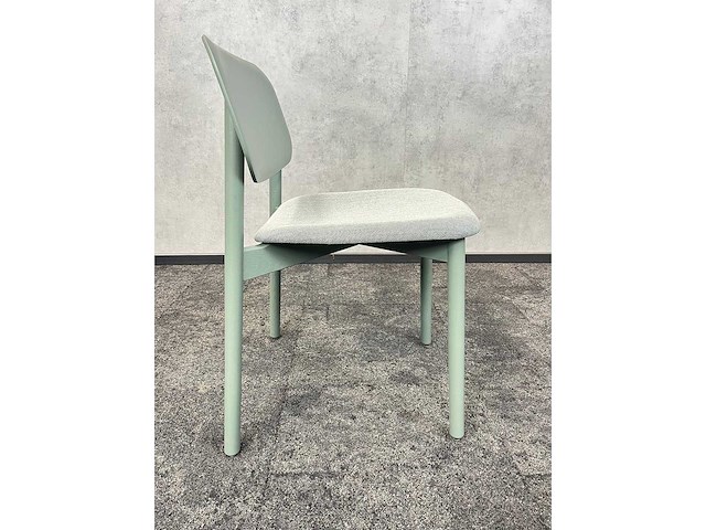 4x hay soft edge 12 - design stoel - dusty green - afbeelding 8 van  22