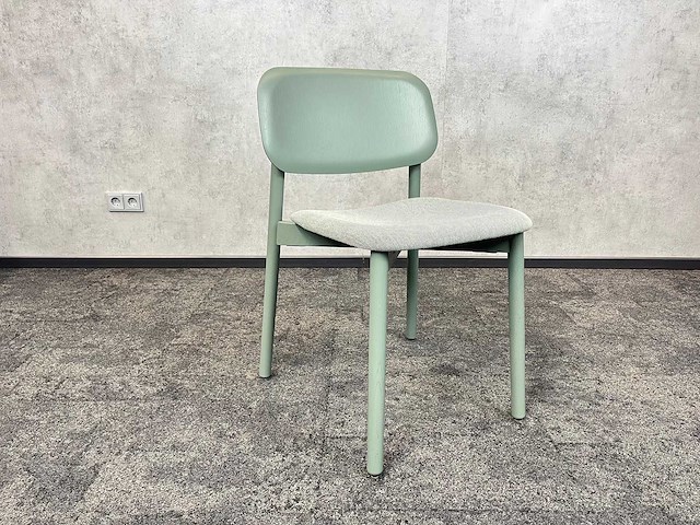 4x hay soft edge 12 - design stoel - dusty green - afbeelding 7 van  10