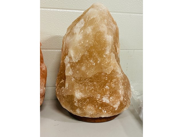 4x himalaya zoutlampen met houten voet - afbeelding 3 van  7