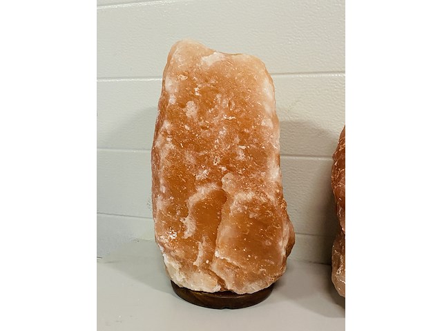 4x himalaya zoutlampen met houten voet - afbeelding 5 van  7