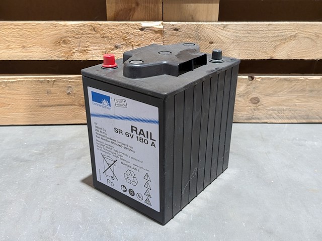 4x hoogwaardige onderhoudsvrije gel-accu, sonnenschein, rail sr 6v 180 a, met dryfit®-technologie - afbeelding 1 van  6