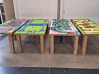 4x houten geschilderde tuintafel - afbeelding 1 van  5