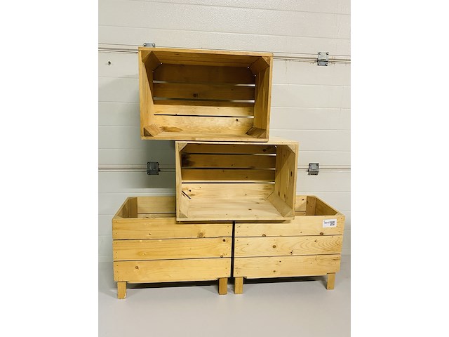 4x houten kisten (stapelbaar) - afbeelding 1 van  3