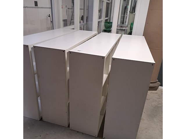 4x ikea kallax kast - afbeelding 1 van  7