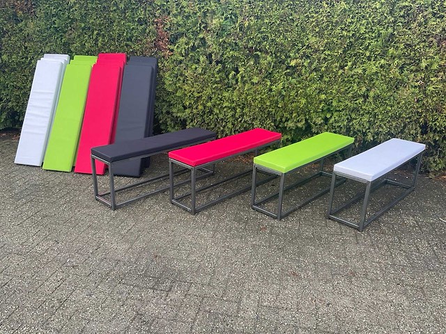 (4x) industriële bank - voorzien van vier gekleurde zittingen - afbeelding 9 van  16