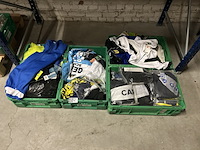 4x inhoud krat fietskleding, w.o. sportful, vermarc - afbeelding 1 van  9