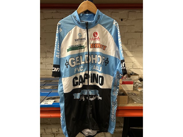 4x inhoud krat fietskleding, w.o. sportful, vermarc - afbeelding 2 van  9