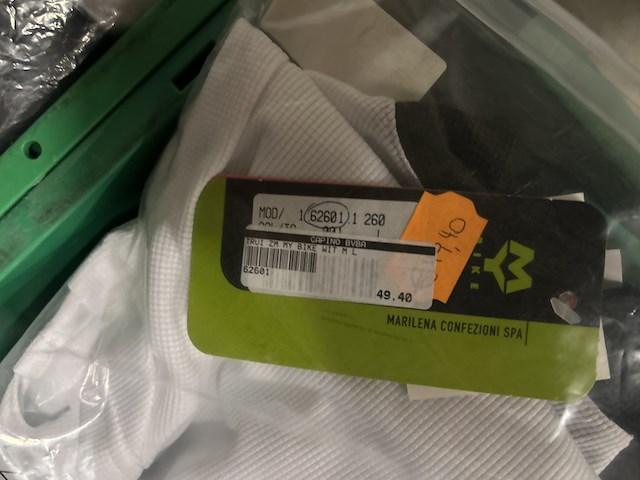 4x inhoud krat fietskleding, w.o. sportful, vermarc - afbeelding 5 van  9