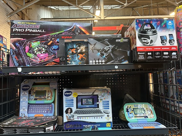 4x inhoud stelling speelgoed w.o. syma, vtech, carrera - afbeelding 22 van  26