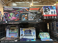 4x inhoud stelling speelgoed w.o. syma, vtech, carrera - afbeelding 22 van  26