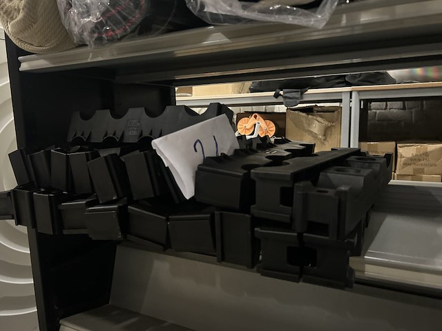 4x inhoud stellingvak diversen w.o. intex pompen - afbeelding 2 van  23