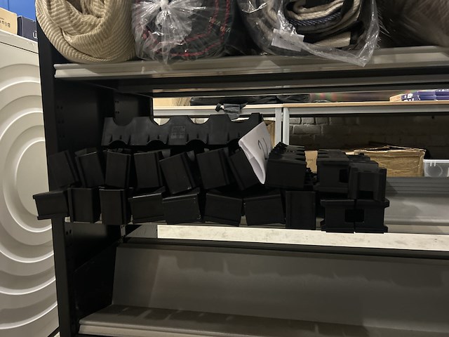 4x inhoud stellingvak diversen w.o. intex pompen - afbeelding 3 van  23