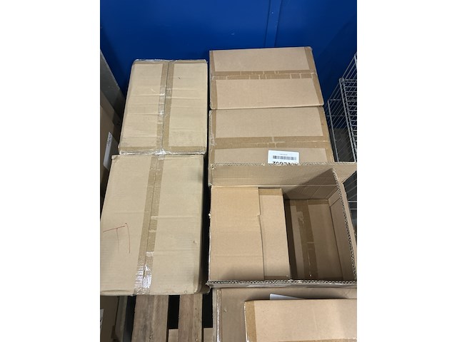 4x inhoud stellingvak diversen w.o. intex pompen - afbeelding 14 van  23