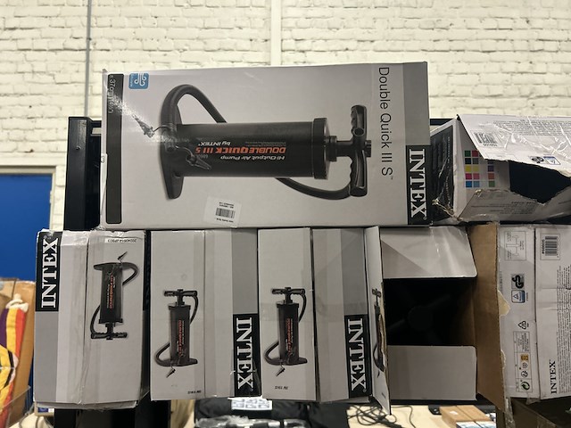 4x inhoud stellingvak diversen w.o. intex pompen - afbeelding 12 van  23