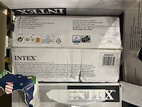 4x inhoud stellingvak diversen w.o. intex pompen - afbeelding 17 van  23