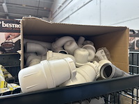 4x inhoud stellingvak w.o. installatiemateriaal w.o. geberit, grohe - afbeelding 14 van  14