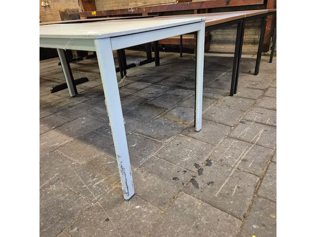 4x kantinetafel - afbeelding 3 van  5