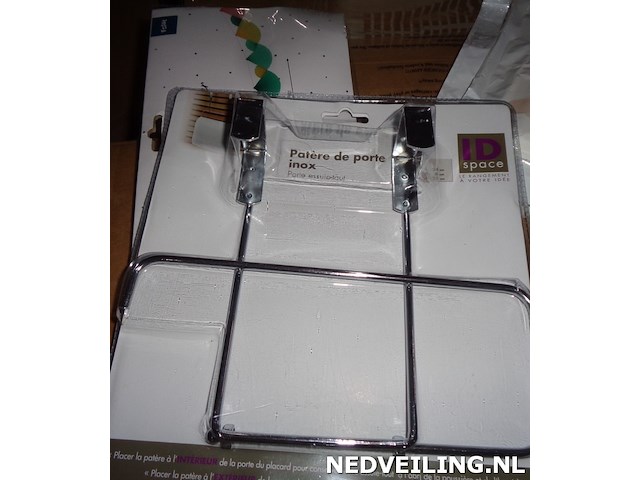 4x keukenrolhouder voor je keukenkastje - afbeelding 1 van  3